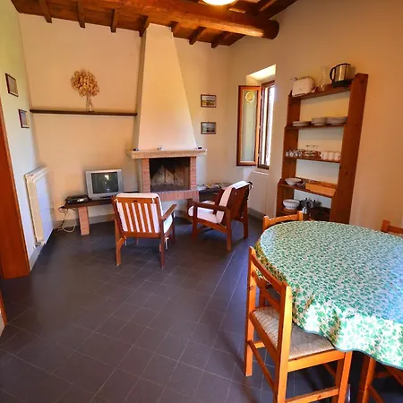 Holiday home Lovely Estate Not Far From Florence With Olives Trees