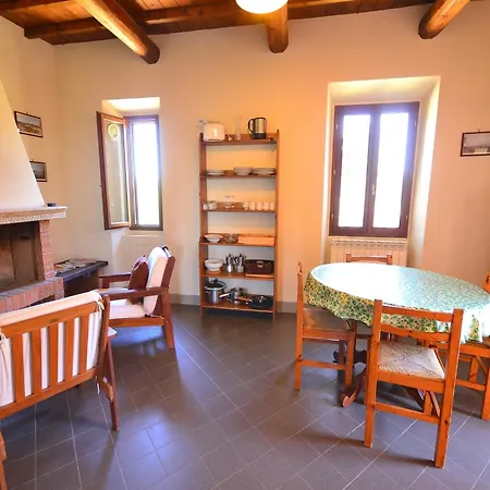 Holiday home Lovely Estate Not Far From Florence With Olives Trees *