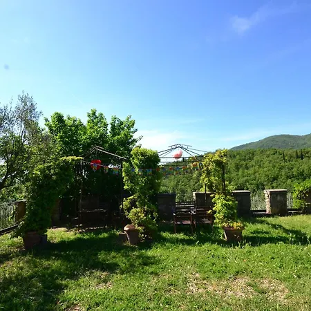 Holiday home Lovely Estate Not Far From Florence With Olives Trees *